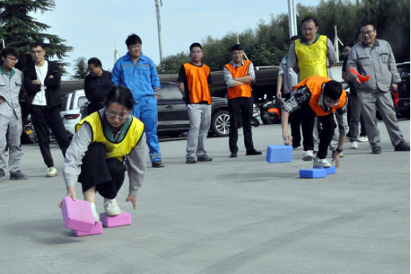 康寧特公司“慶國(guó)慶·迎中秋”趣味運(yùn)動(dòng)會(huì)報(bào)道702 康寧特公司“慶國(guó)慶·迎中秋”趣味運(yùn)動(dòng)會(huì)報(bào)道702