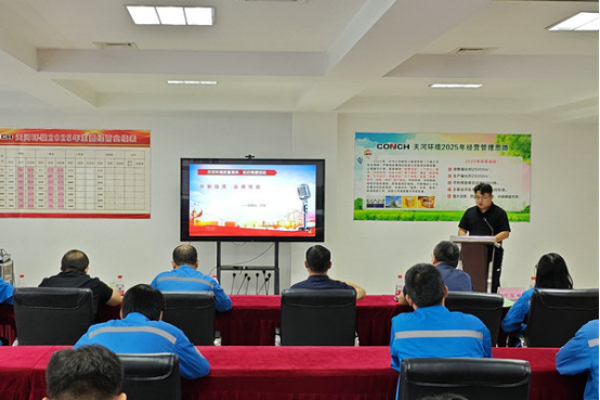 在平凡的崗位上綻放青春光彩-盧巖562